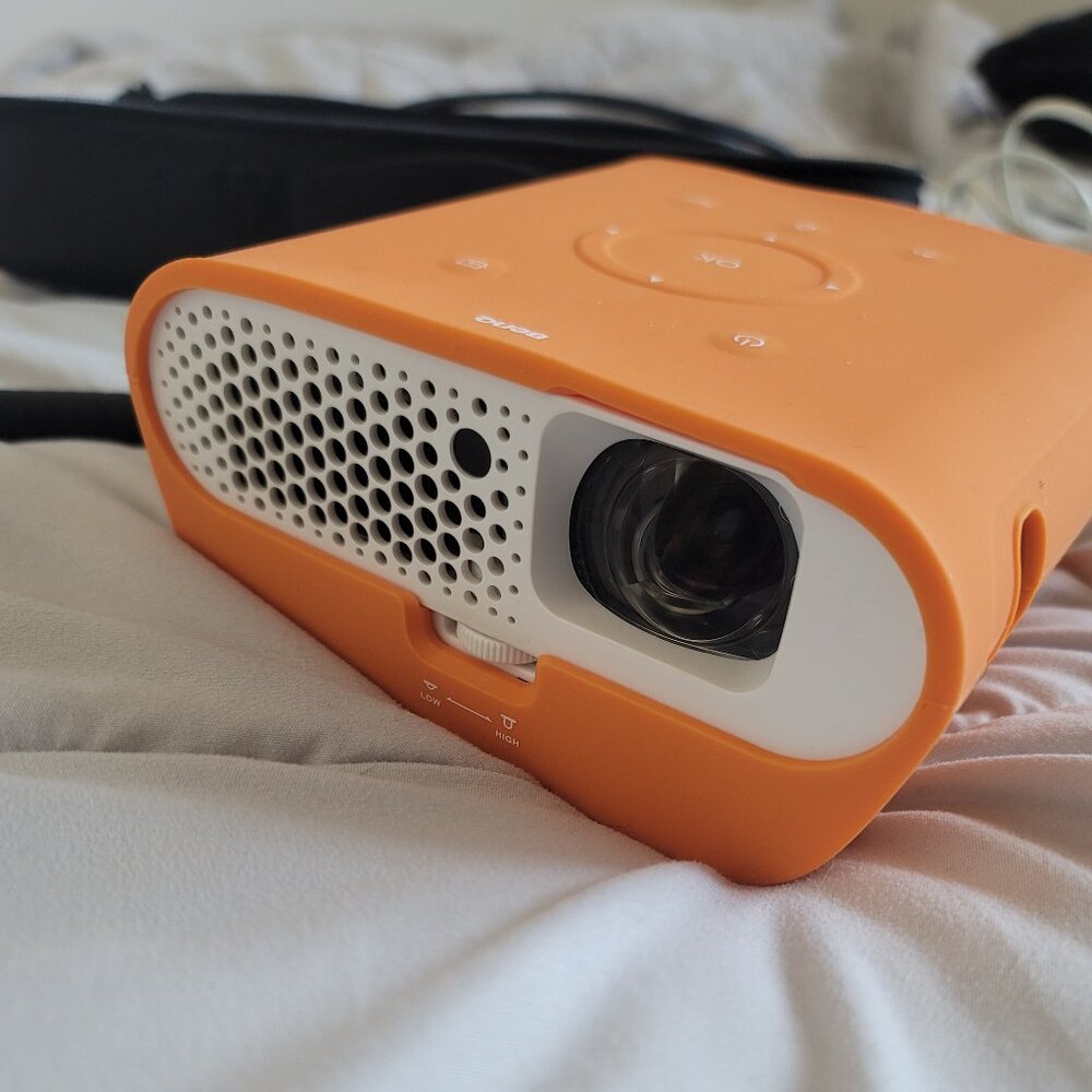 BenQ GS1 Portable Projector